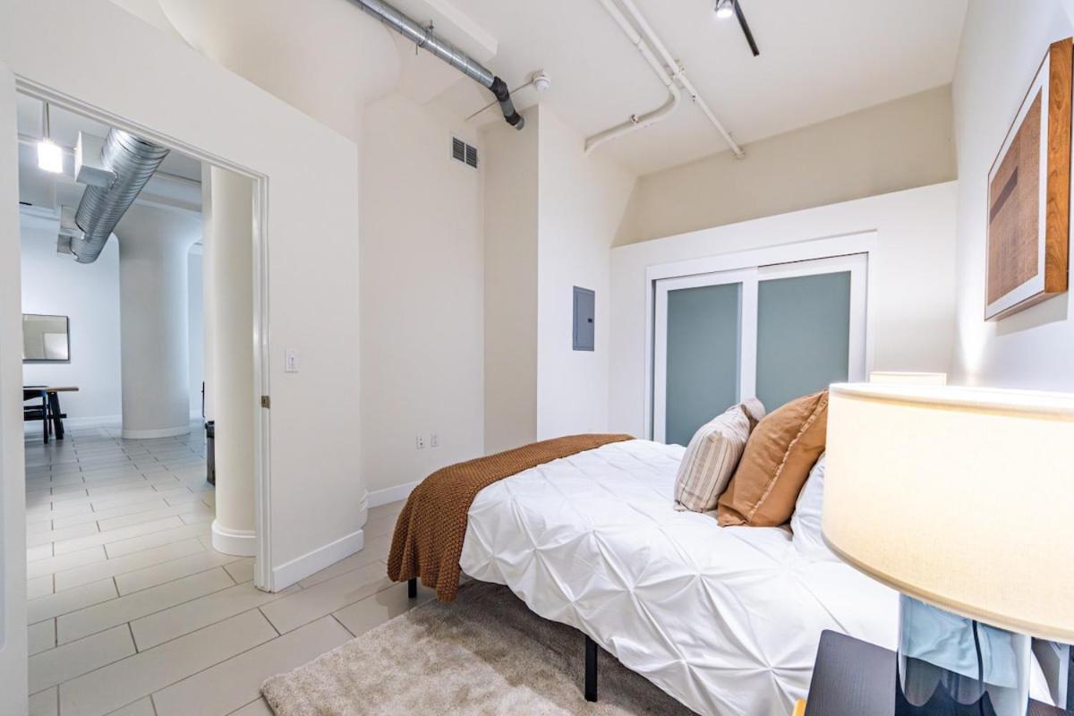 Industrial Style 2br Downtown La With Rooftop! Los Angeles