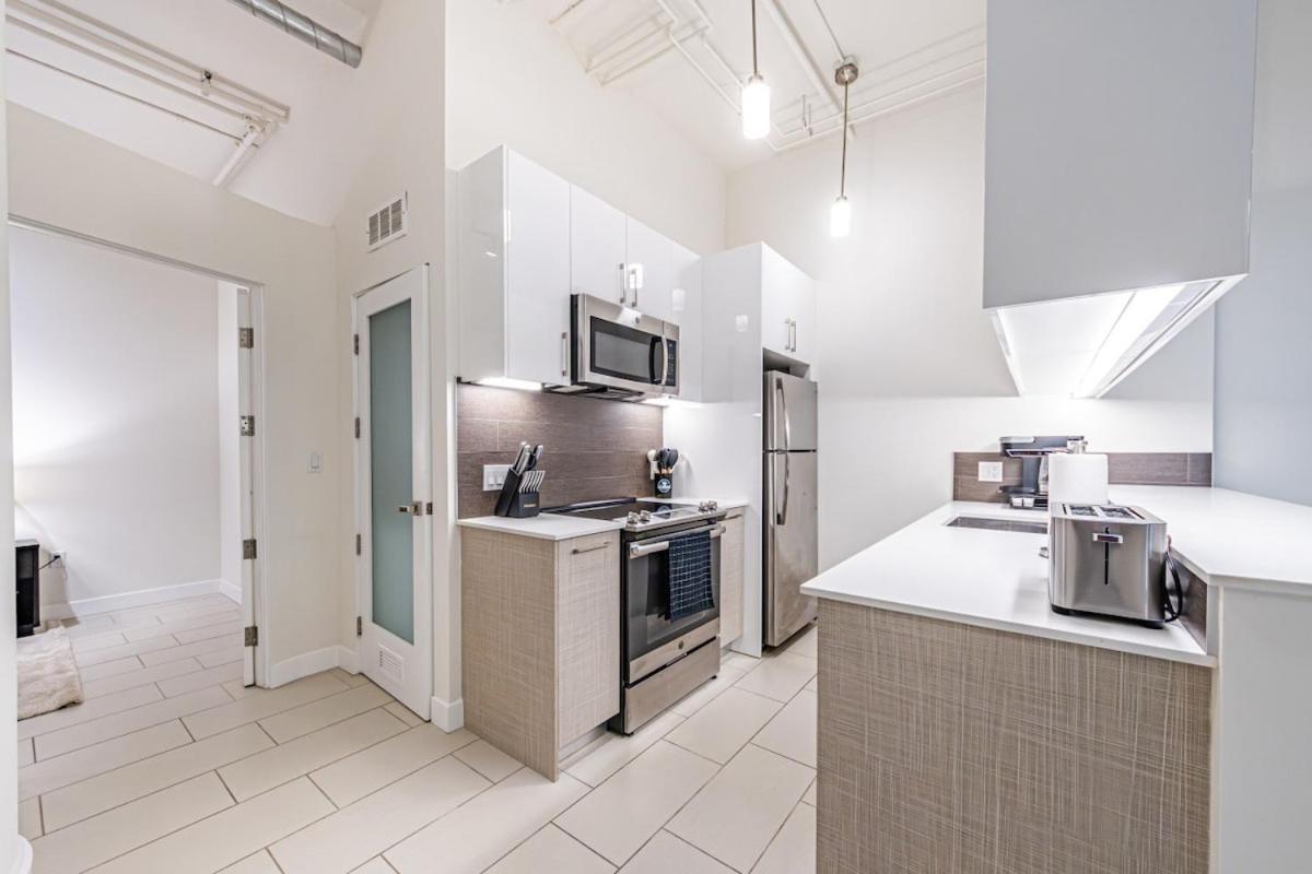 Industrial Style 2br Downtown La With Rooftop! Apartment Los Angeles